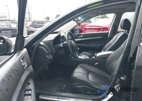 2015 Infiniti Q40 z USA, uszkodzony, nr VIN JN1CV6AP2FM501182